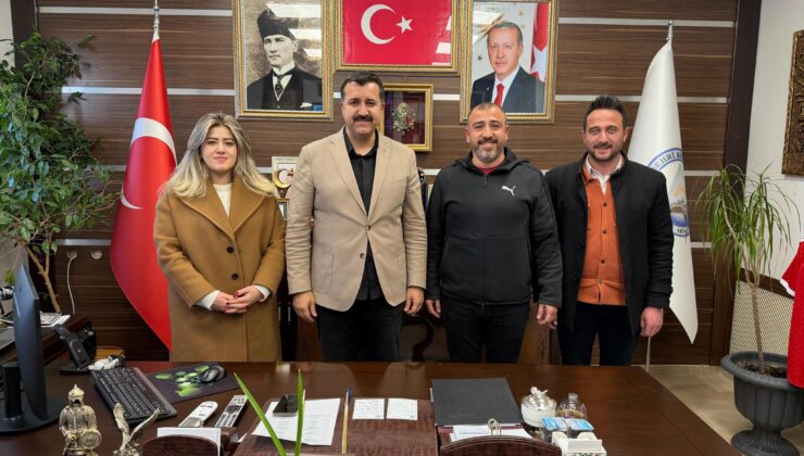 Su Şehri Belediye Başkanı Kayaoğlu, İşletme Temsilcileri ve Meclis Üyeleriyle Bir Araya Geldi