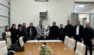 Suşehri Belediyesi’nde Yoğun Gün: Başkan Kayaoğlu’na Doğum Günü Ziyaretleri