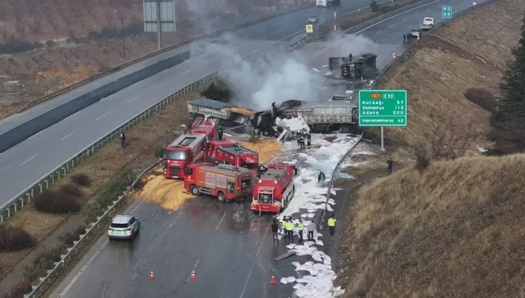 Son Dakika! TAG Otoyolu’nda 3 Tır Çarpıştı, Yol Trafiğe Kapandı