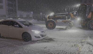 Uludağ Yoğun Kara Teslim: Ekipler Teyakkuzda, Zincir Uyarısı!