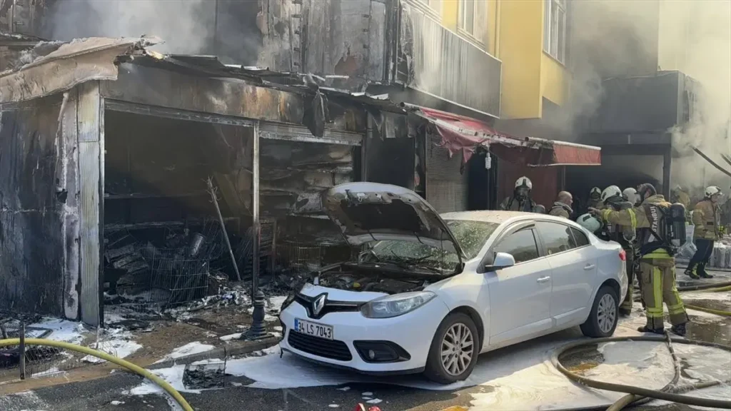 Ümraniye dükkan yangını