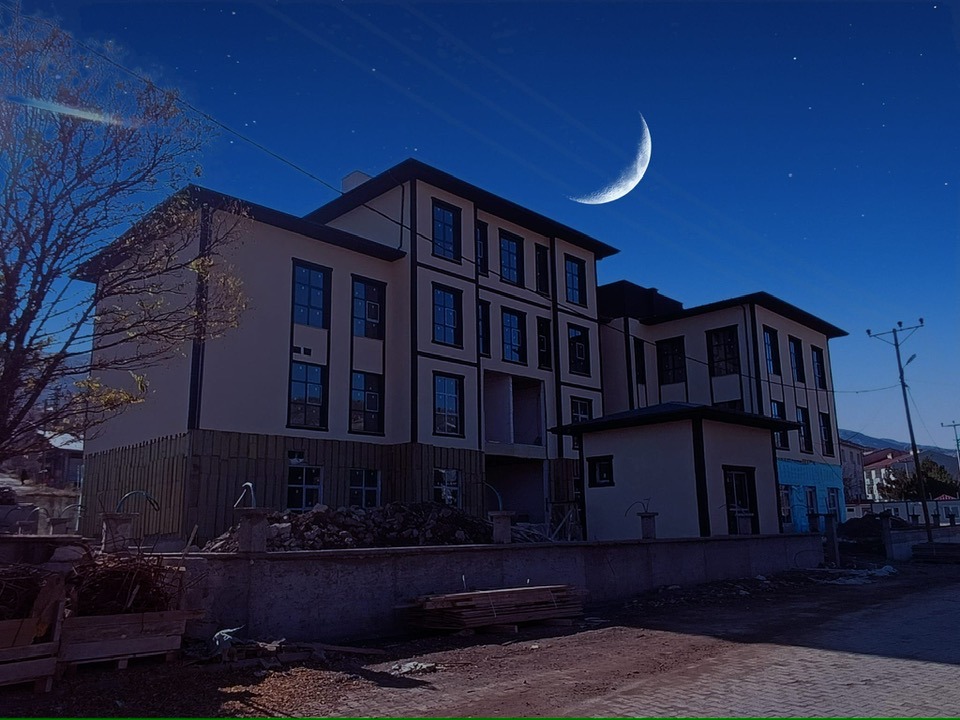 Çamoluk Semalarında Göksel Şölen