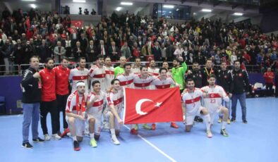 A Milli Erkek Hentbol Takımı’ndan net galibiyet