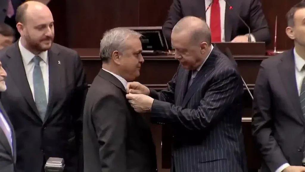 AK Parti’ye katılan milletvekilleri