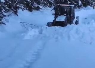 Artvin’de Kar Alarmı: 130 Köy Yolunda Ulaşım Kapandı