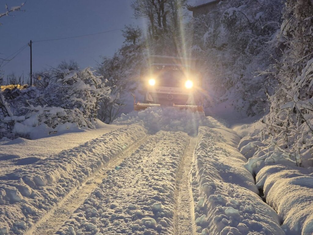 Beşikdüzü karla mücadele