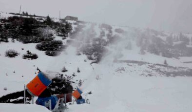 Çambaşı Kayak Merkezi’nde yapay karlama sistemi ile sezon uzuyor