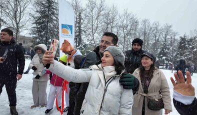 Çekmeköy’de kar şenliği coşkusu yaşandı
