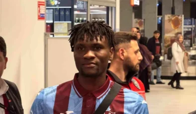 Trabzonspor’un Yeni Transferi Trabzon’da Coşkuyla Karşılandı