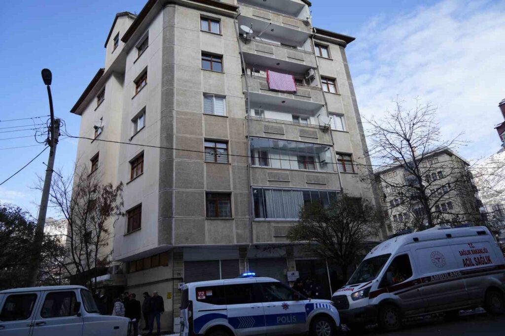 Doç. Dr. Bayram Çağlar