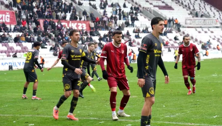 Elazığspor Sahasında Güç Gösterisi Yaptı