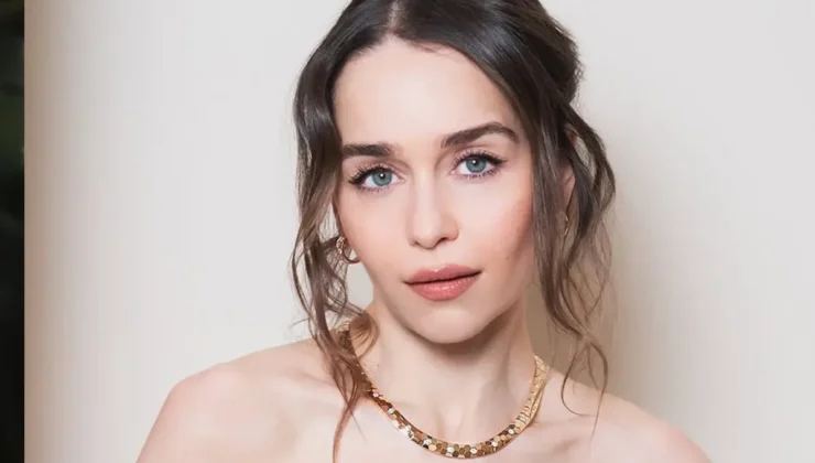 Emilia Clarke Yeni Dizisinde Yaşadığı Zorlu Anları Anlattı