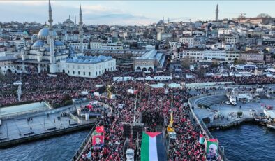 Galata Köprüsü’nde Filistin için büyük buluşma