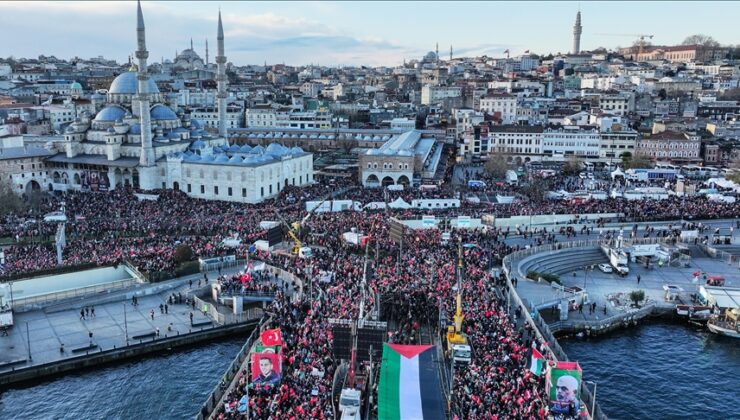 Galata Köprüsü’nde Filistin için büyük buluşma