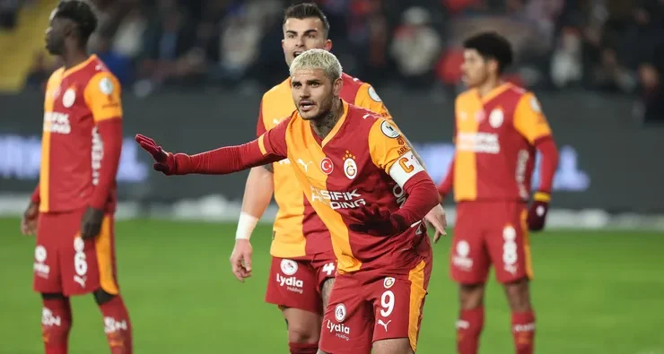 Galatasaray Kupada Deplasmanda Sahne Alıyor