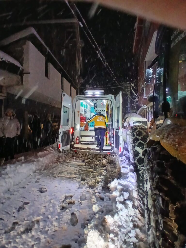 Giresun kar yolları