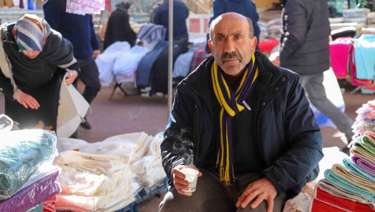 Gümüşhane pazarlarında 52 yıllık emek: Arif Elmas’tan esnaflara altın öğütler