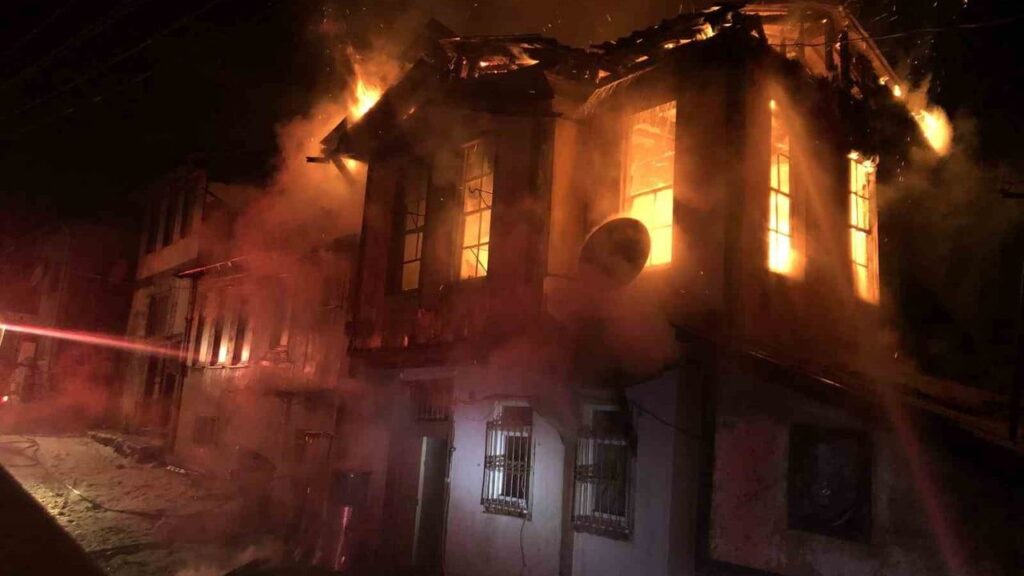 Kastamonu tarihi konak yangını