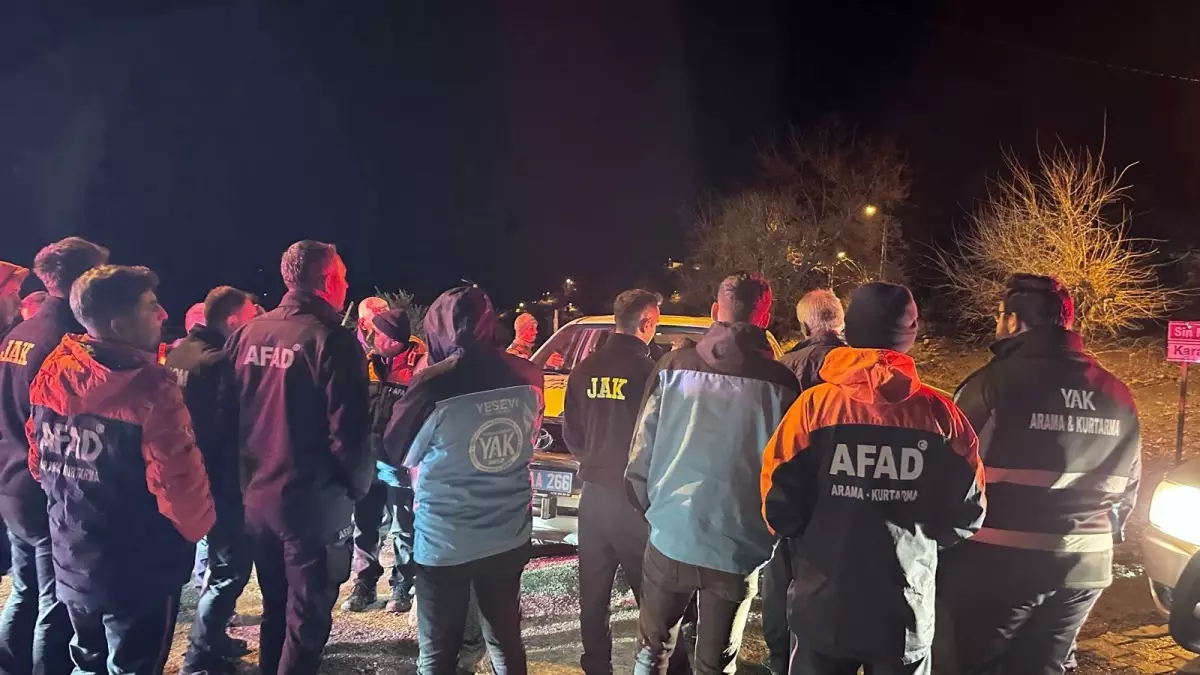 Kozan kayıp kız arama çalışması
