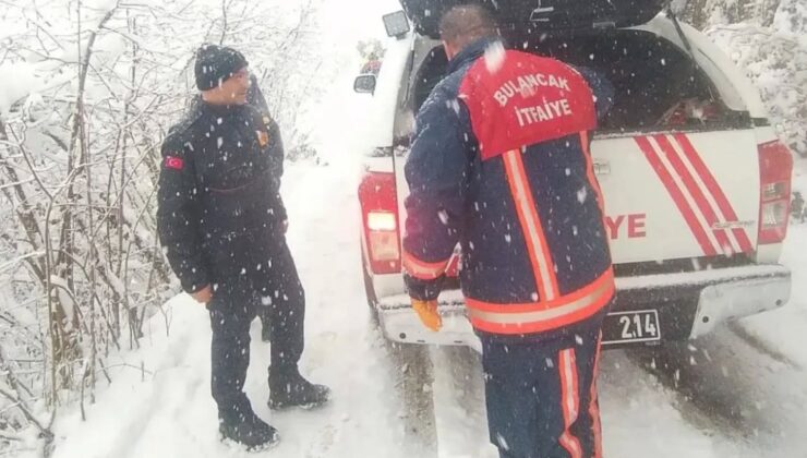 Piraziz’de Trafik Kazası: Araçta Sıkışan Yaralılar Kurtarıldı