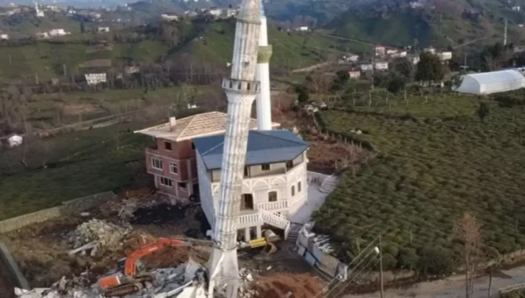 Rize’de Arazi Krizi Cami Yıkımına Yol Açtı