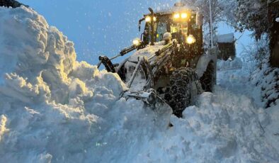 Rize’de Yoğun Kar Etkili: 63 Köy Yolu Ulaşıma Kapandı