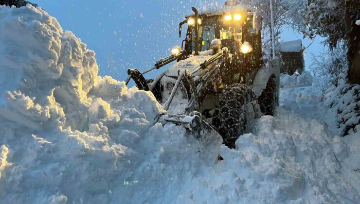 Rize’de Yoğun Kar Etkili: 63 Köy Yolu Ulaşıma Kapandı