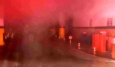 Rize Kent Meydanındaki Yer Altı Otoparkında Yangın Paniği