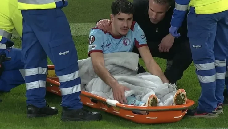 Robin van Persie’ye Avrupa Ligi Gecesinde Çifte Şok