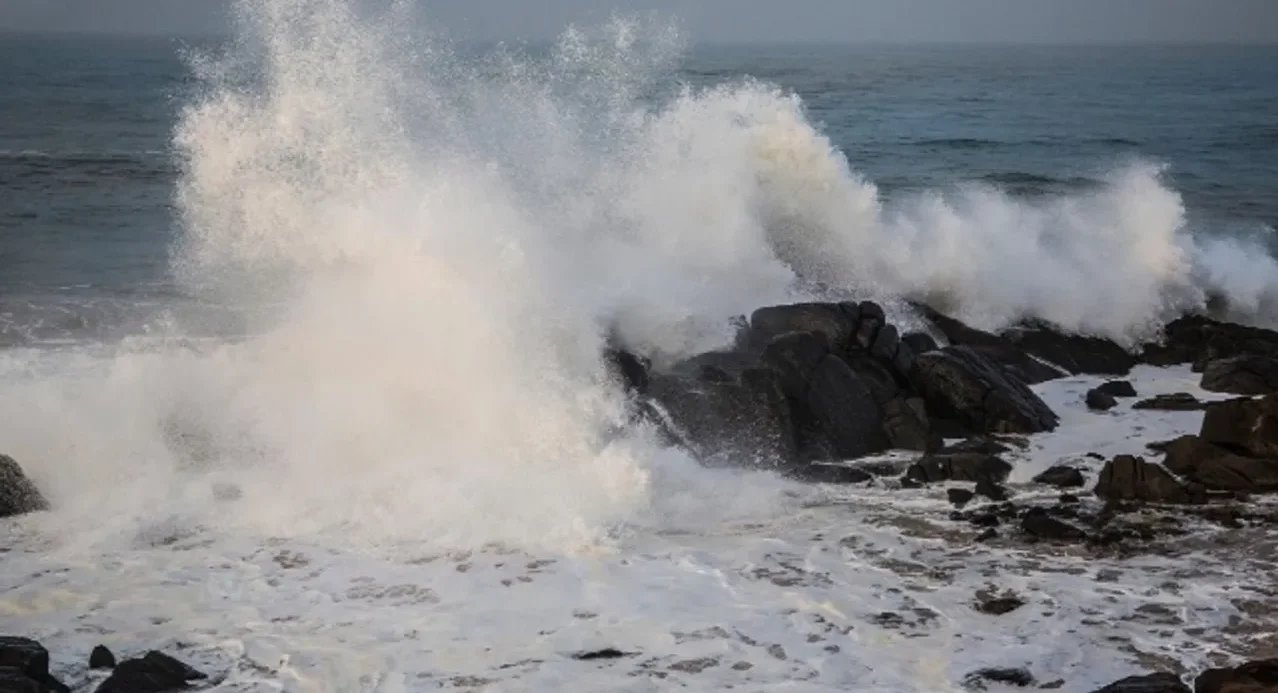 Samsun Yakakent rüzgar dalgaları