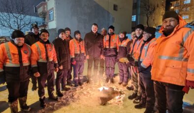 Suşehri’nde karla mücadele aralıksız sürüyor: Başkan Kayaoğlu sahada ekipleri ziyaret etti