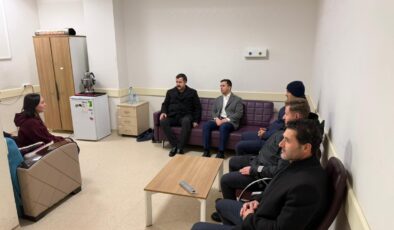 Suşehri’nde sağlık çalışanlarına anlamlı ziyaret