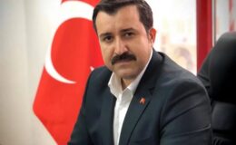 Yoğun kar etkili oluyor: Suşehri’nde eğitime pazartesi günü ara verildi
