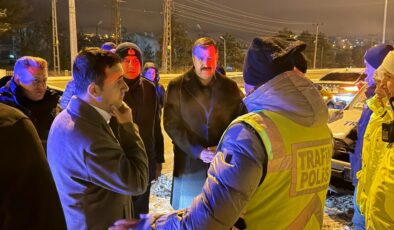 Suşehri’nde trafik ekiplerine kış şartlarında moral ziyareti