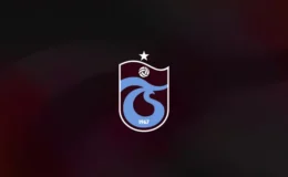 Trabzonspor’un takım otobüsüne taşlı saldırı! Antalya deplasmanında büyük skandal