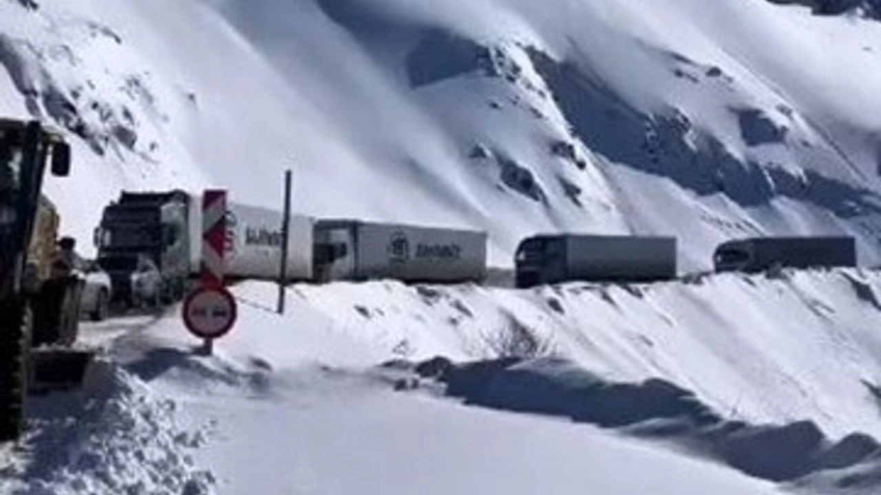 Ardahan-Şavşat yolu