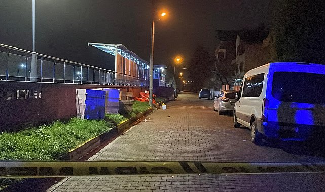 Arifiye’de Tren Durağında Dehşet: Tartıştığı Eşini Vurduktan Sonra Yaşamına Son Verdi
