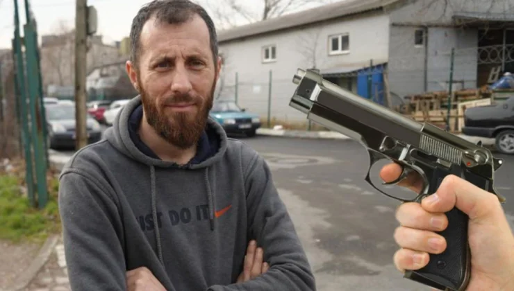 Arnavutköy’de Komşu Dehşeti: “Öldürmek İçin Ateş Açtı, Çatıya Kaçtım”