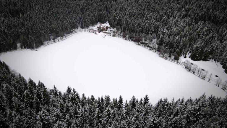 Artvin Karagöl buz tuttu