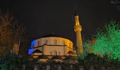 Karadeniz’de Berat Kandili Coşkusu Camilere Yansıdı