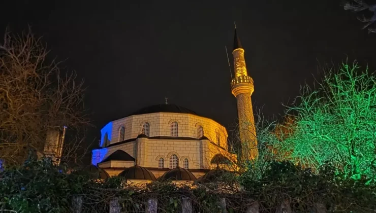 Karadeniz’de Berat Kandili Coşkusu Camilere Yansıdı