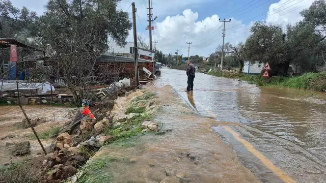 Bodrum fırtına feribot iptali