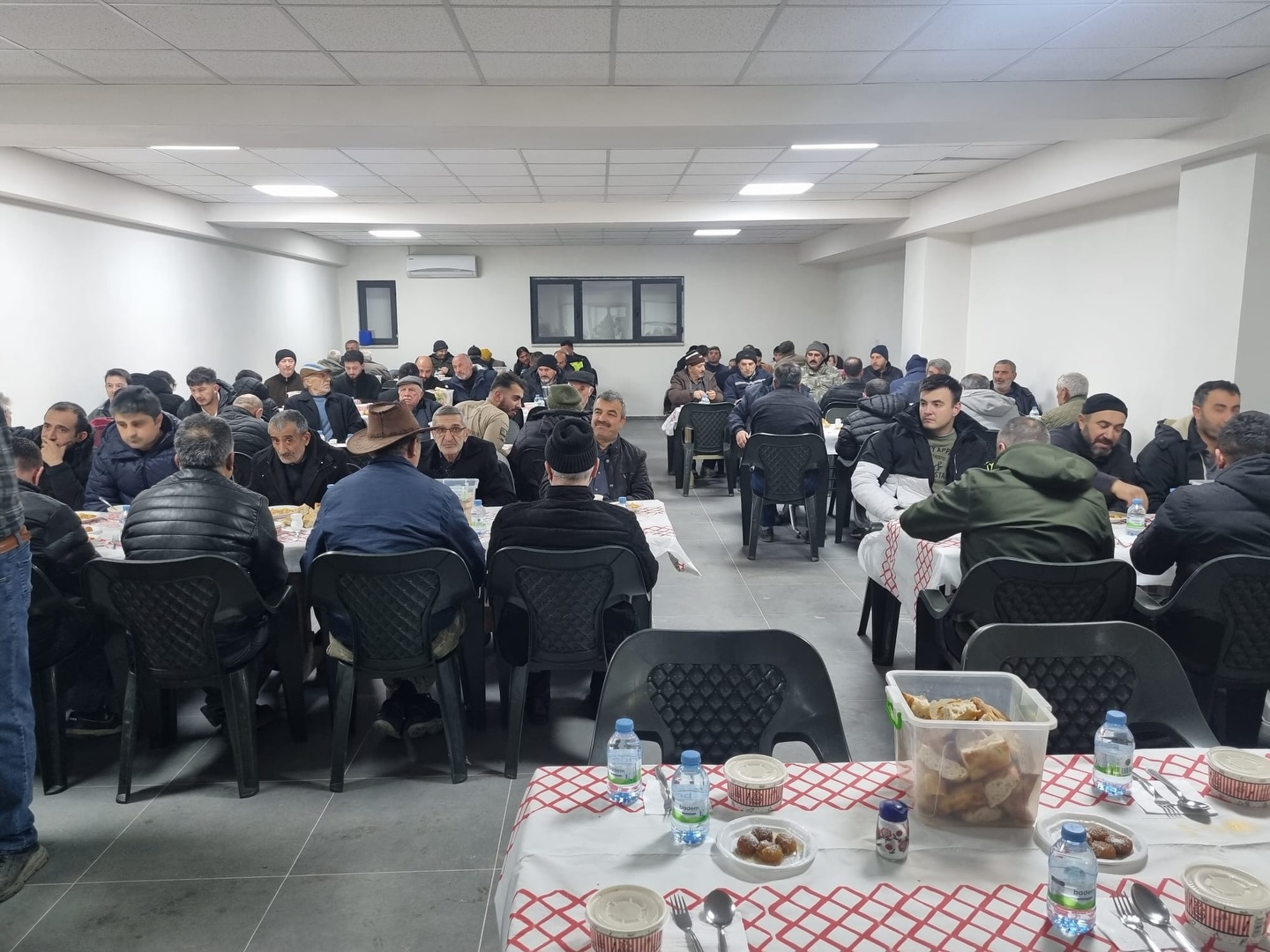 Çamoluk iftar sofrası Ergün Bakirhan Ahmet Ertuğrul