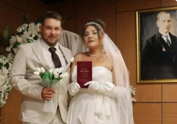 Çanakkale’de Bıçaklı Saldırı: Doktor Eşini Yaraladı, İntihar Girişiminde Bulundu