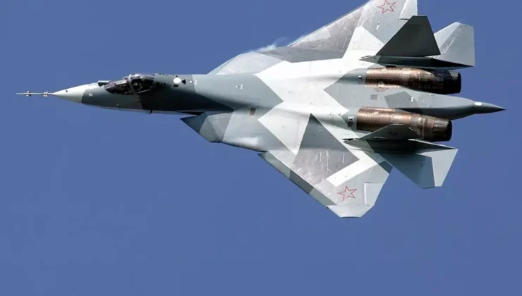 Cezayir, Rusya yapımı Su-57E Felon savaş uçaklarını envanterine kattı