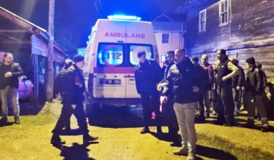 Cide’de Kayıp Yaşlı Kadın Ormanlık Alanda Bitkin Halde Bulundu