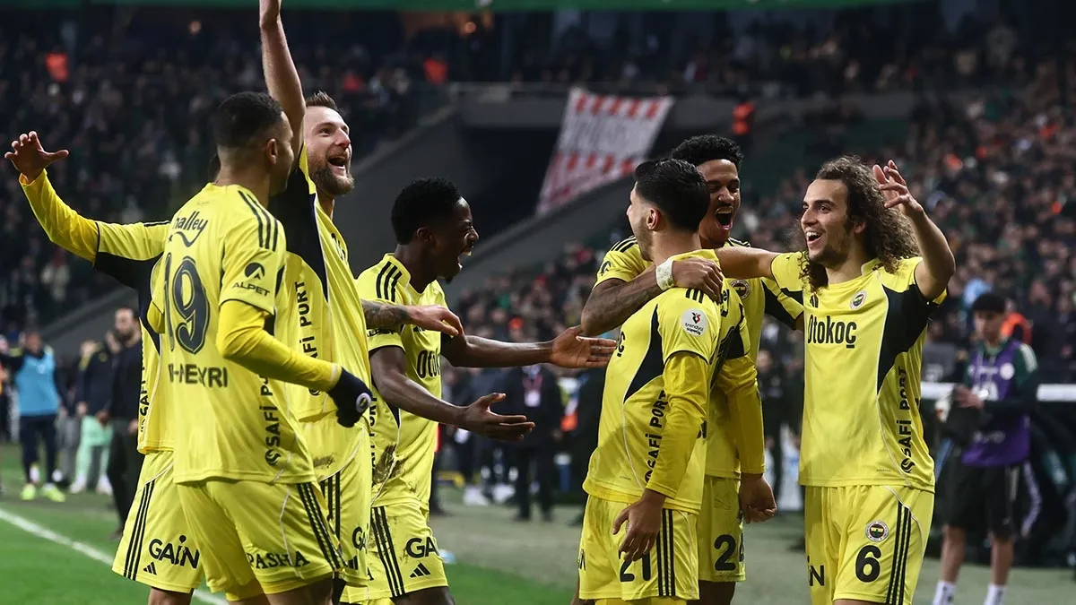 Fenerbahçe Nottingham Forest maçı