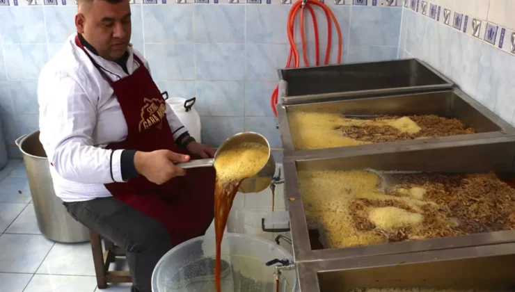 Ramazan’da Litresi 25 TL’ye Satılıyor: Gaziantep’te Meyan Şerbeti İçin Uzun Kuyruklar Oluştu
