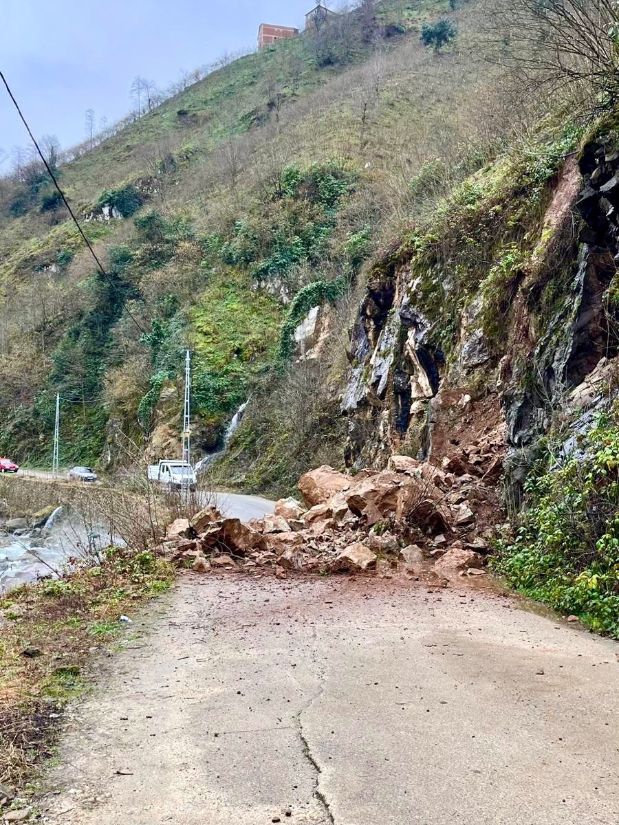 Giresun heyelan yol açma