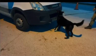 Hassa’da Polisten Kaçamadılar: Kamyonetten Kilolarca Zehir Çıktı